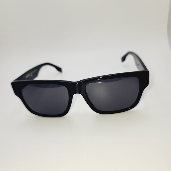 Burberry square frame - Picture 5 of 6